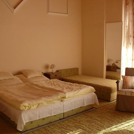 Ferienwohnung Madacsi Vendeghaz Kiskoros Exterior foto